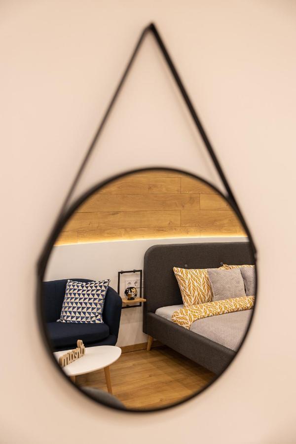 Luxury Studio Living High-End Amenities And Great Location By Flat Mаnager Sofia Buitenkant foto