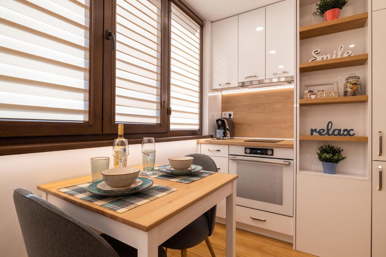 Luxury Studio Living High-End Amenities And Great Location By Flat Mаnager Sofia Buitenkant foto