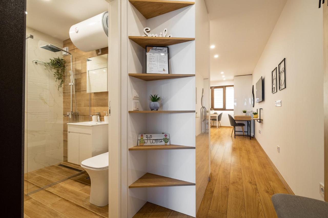 Luxury Studio Living High-End Amenities And Great Location By Flat Mаnager Sofia Buitenkant foto
